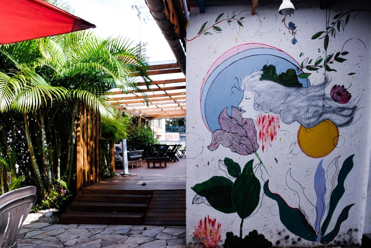 World - Canasvieiras Hostel Florianopolis